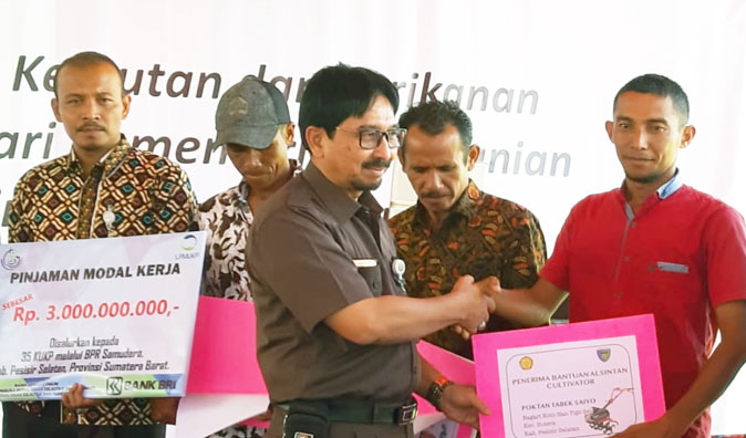 Rp590 Juta, Ditjen PSP Bantu 37 Unit Alsintan untuk Petani Pesisir Selatan